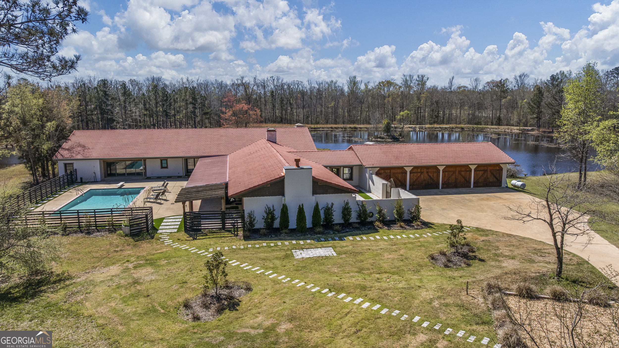 1229 Pierce Road Property Photo 1