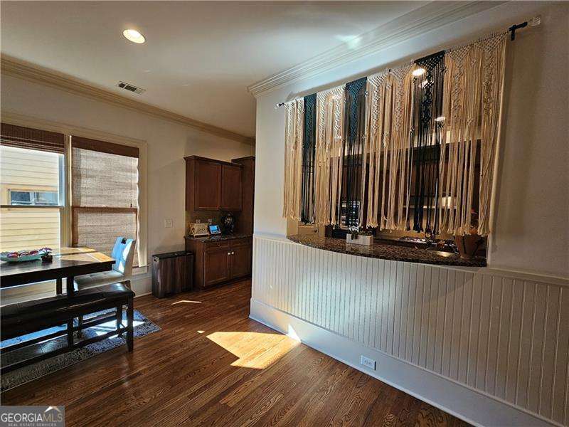10924 Waters Road Property Photo 17