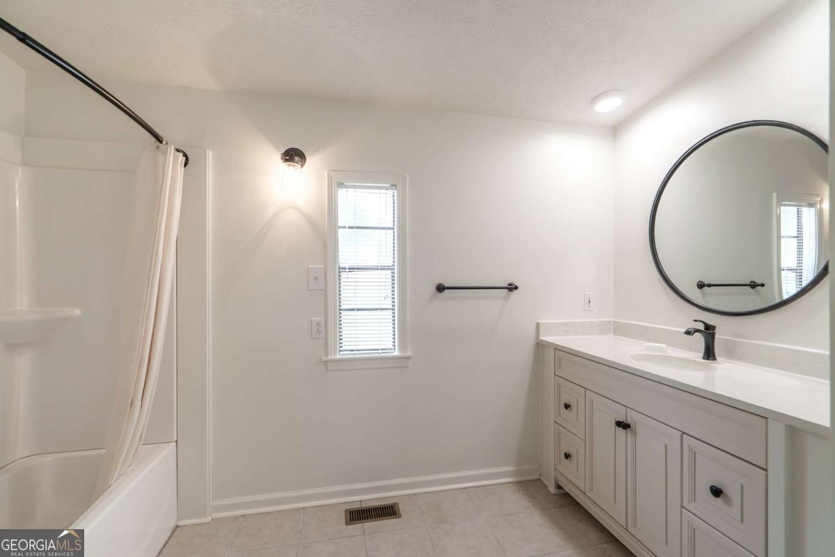 1180 Green Briar Drive Property Photo 23