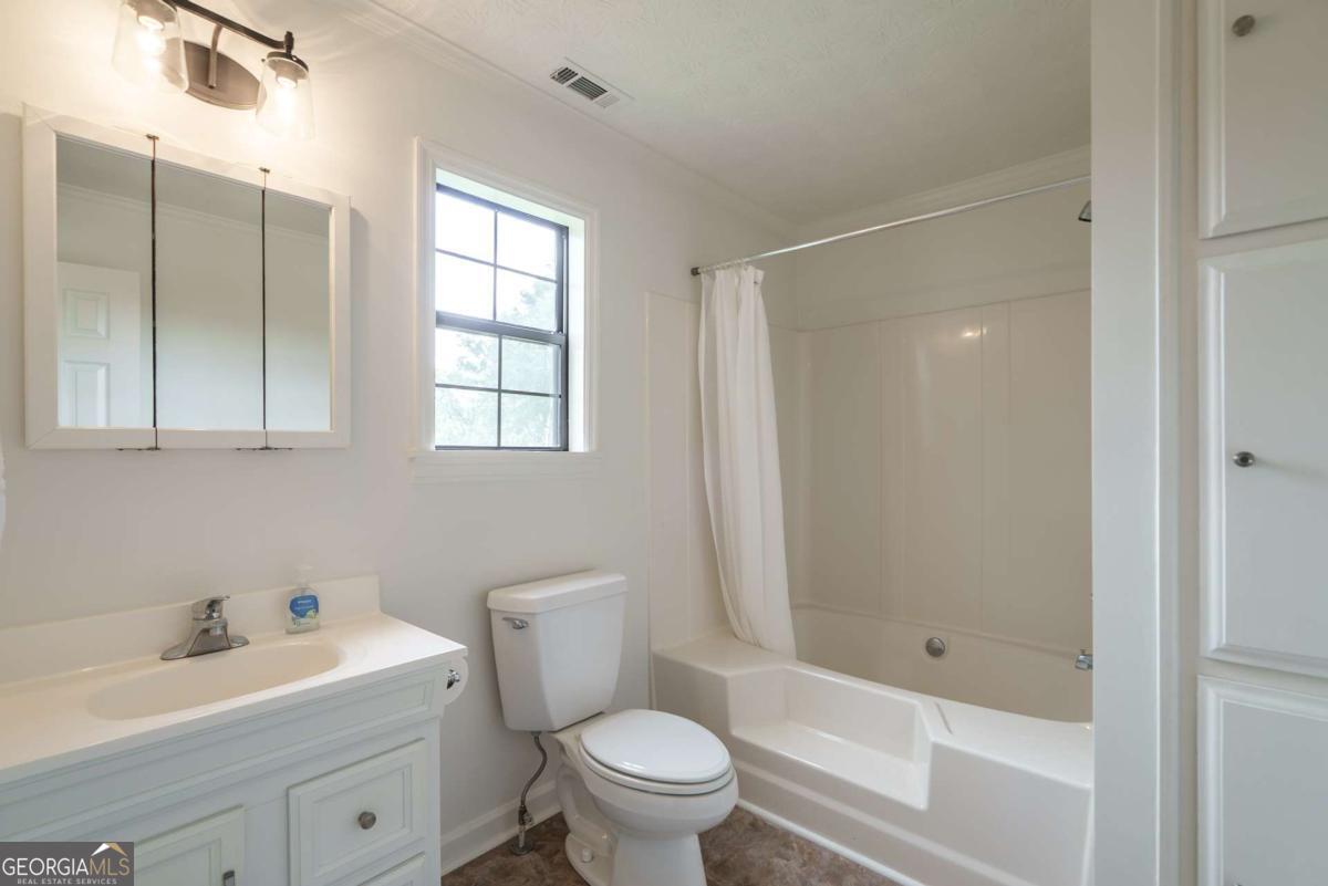 1180 Green Briar Drive Property Photo 37