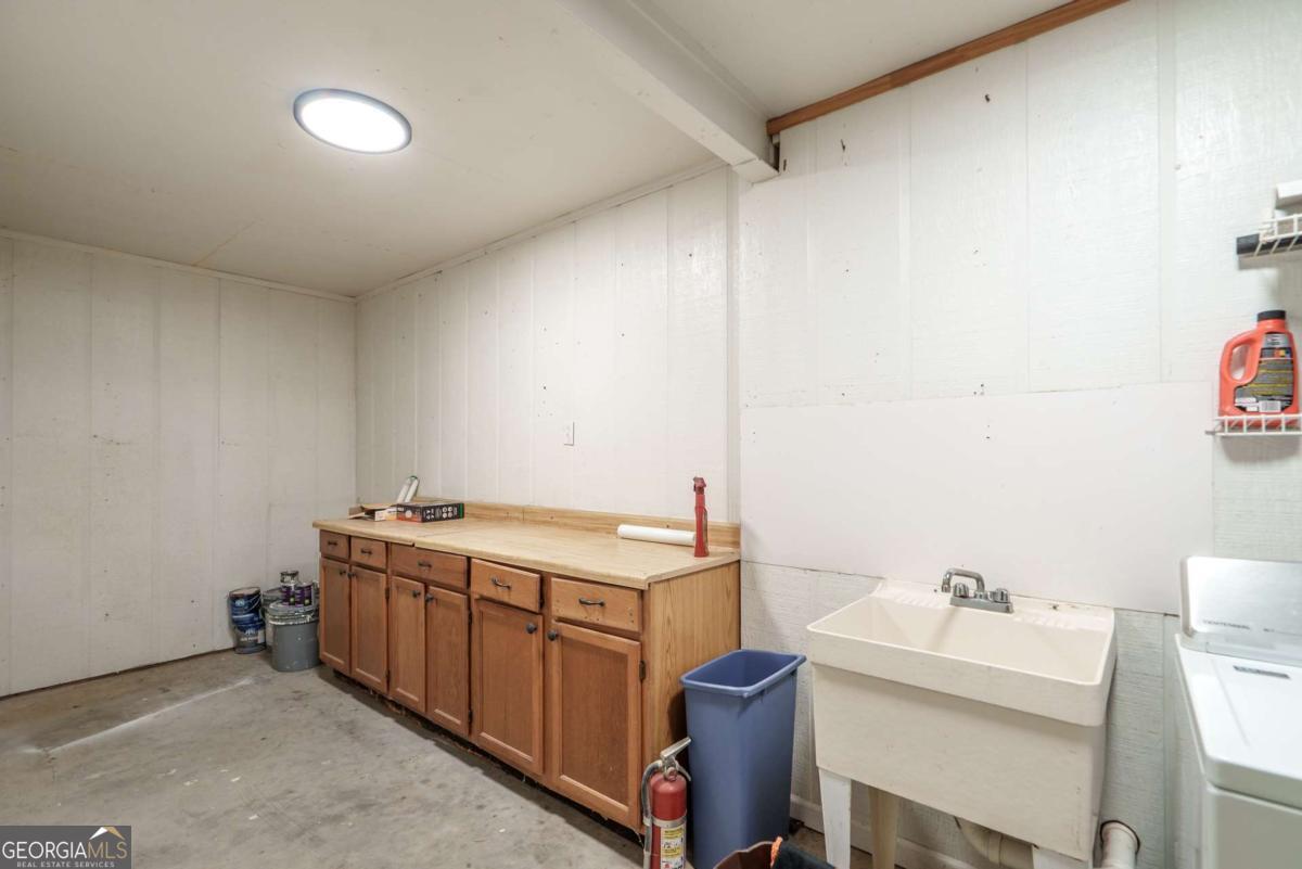 1180 Green Briar Drive Property Photo 40