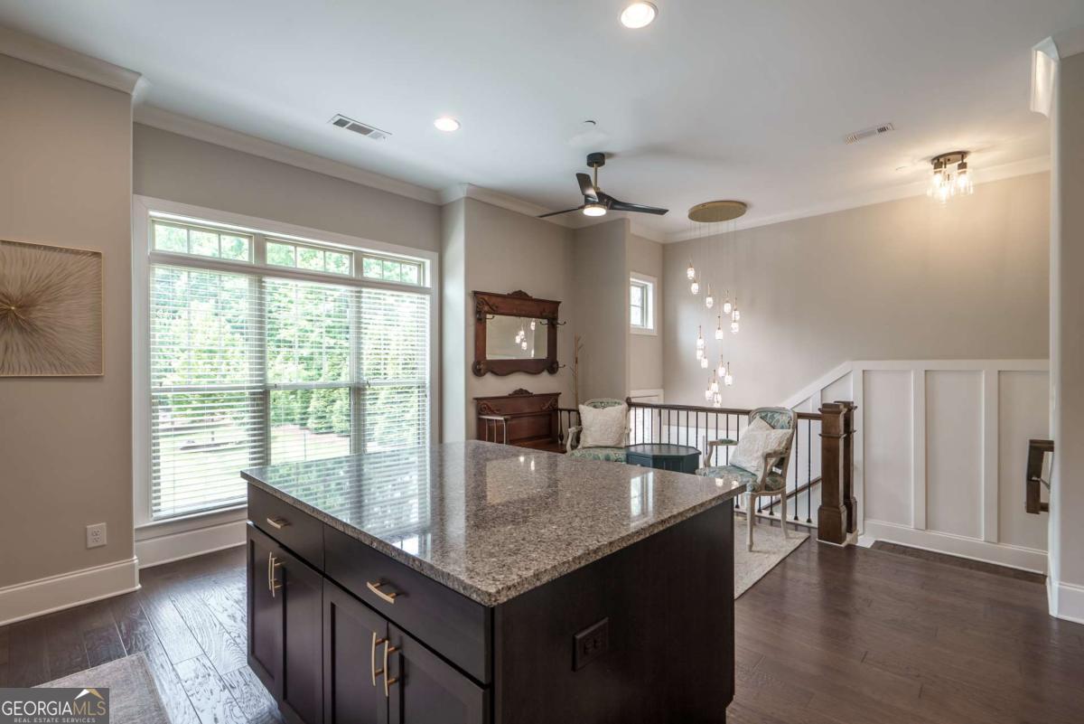 721 Boynton Lane Property Photo 8