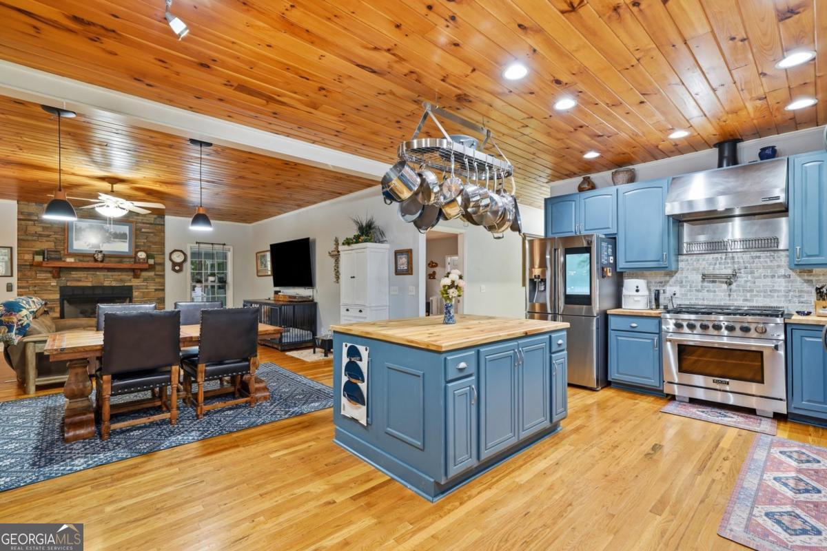387 Leonard Evans Road Property Photo 17