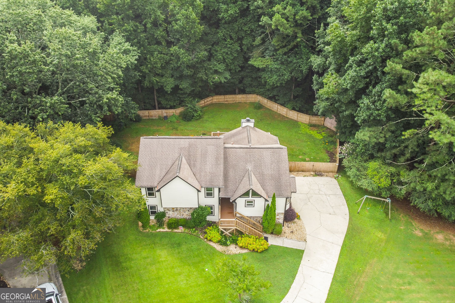 3829 Lamplighter Circle Property Photo 2