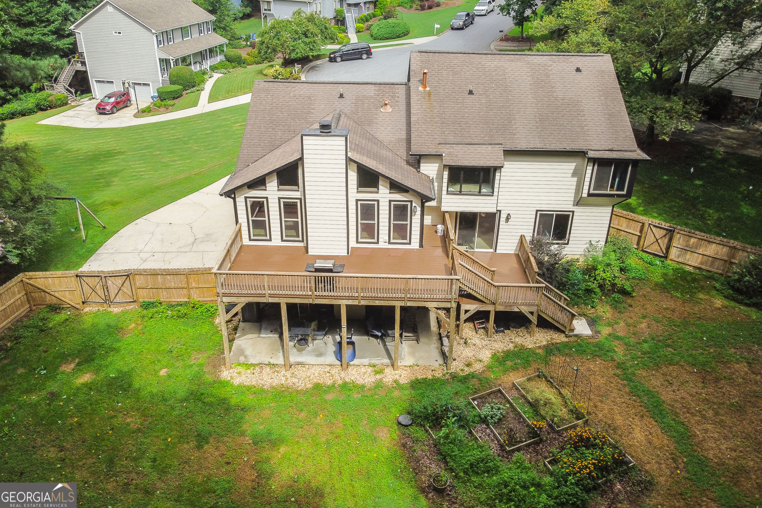3829 Lamplighter Circle Property Photo 3