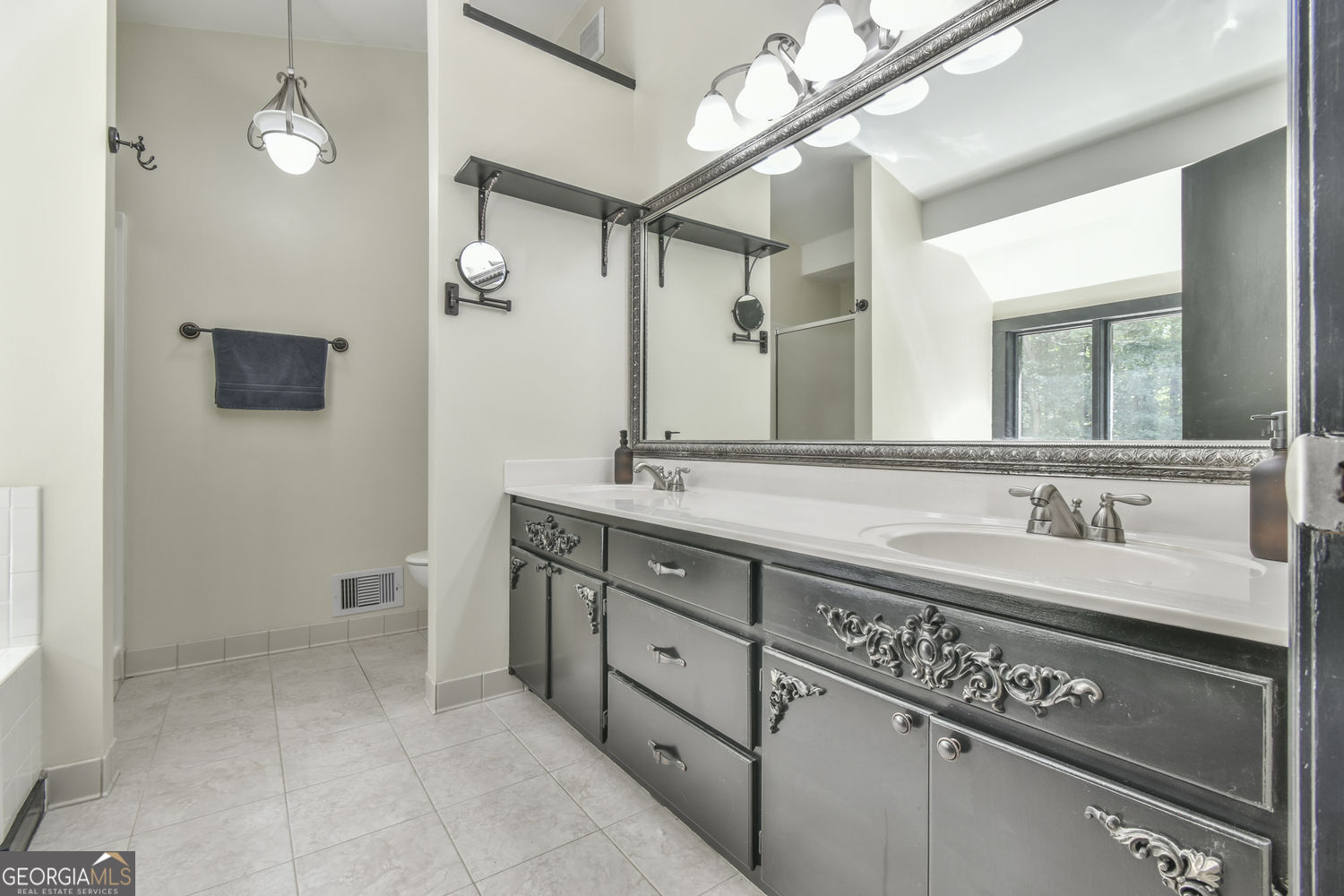 3829 Lamplighter Circle Property Photo 29