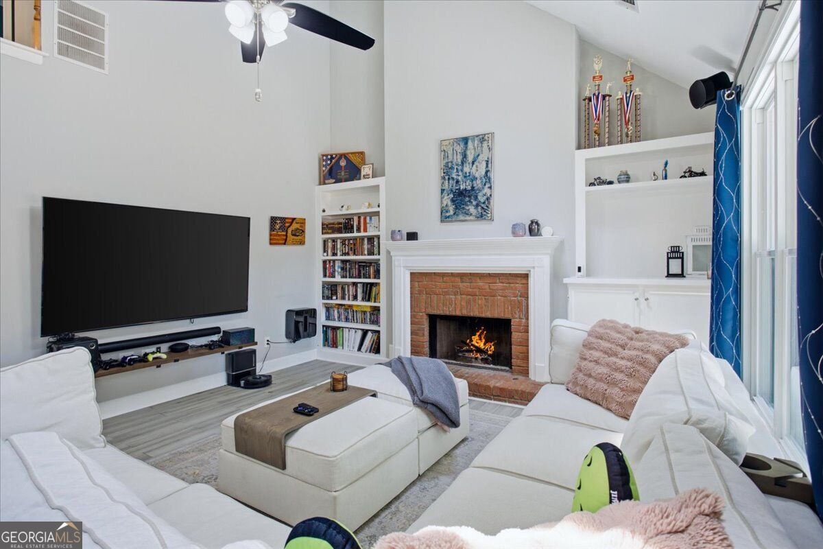 11160 Brookhollow Trail Property Photo 12