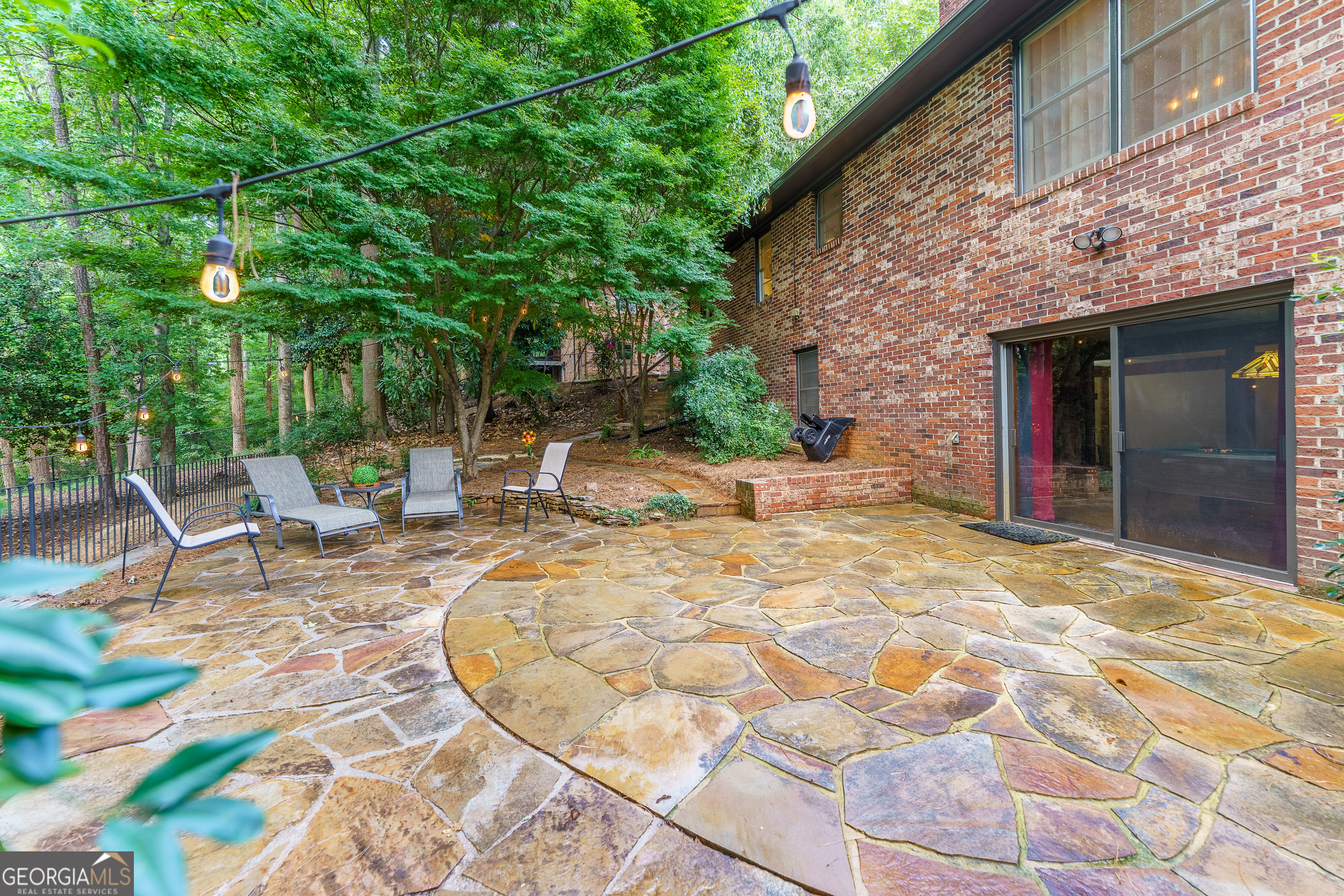 759 Riverhill Drive Property Photo 1