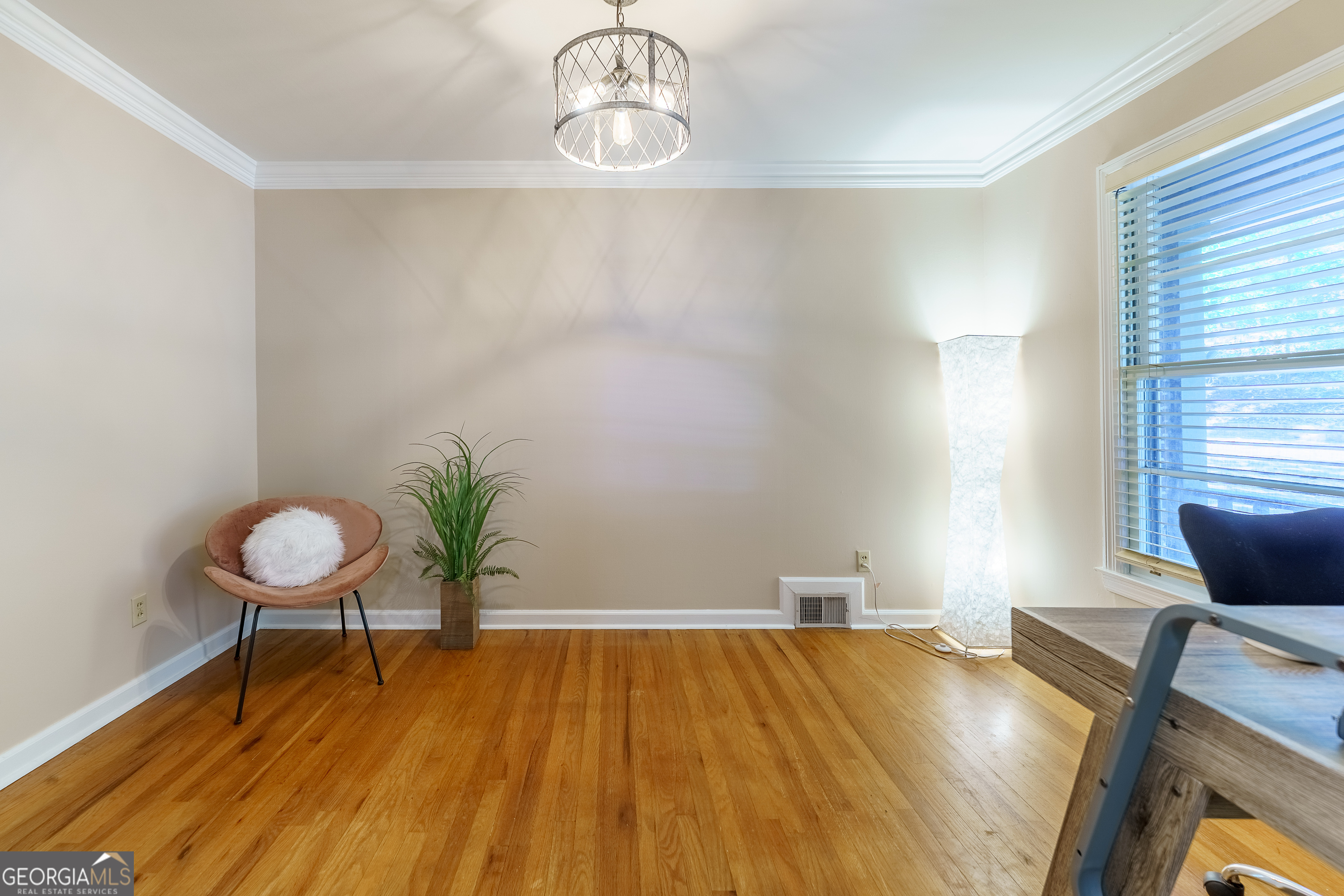 759 Riverhill Drive Property Photo 10