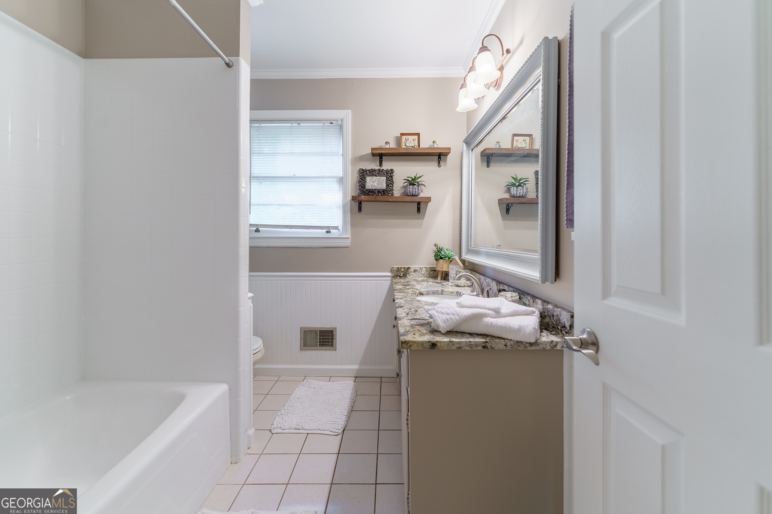 759 Riverhill Drive Property Photo 19