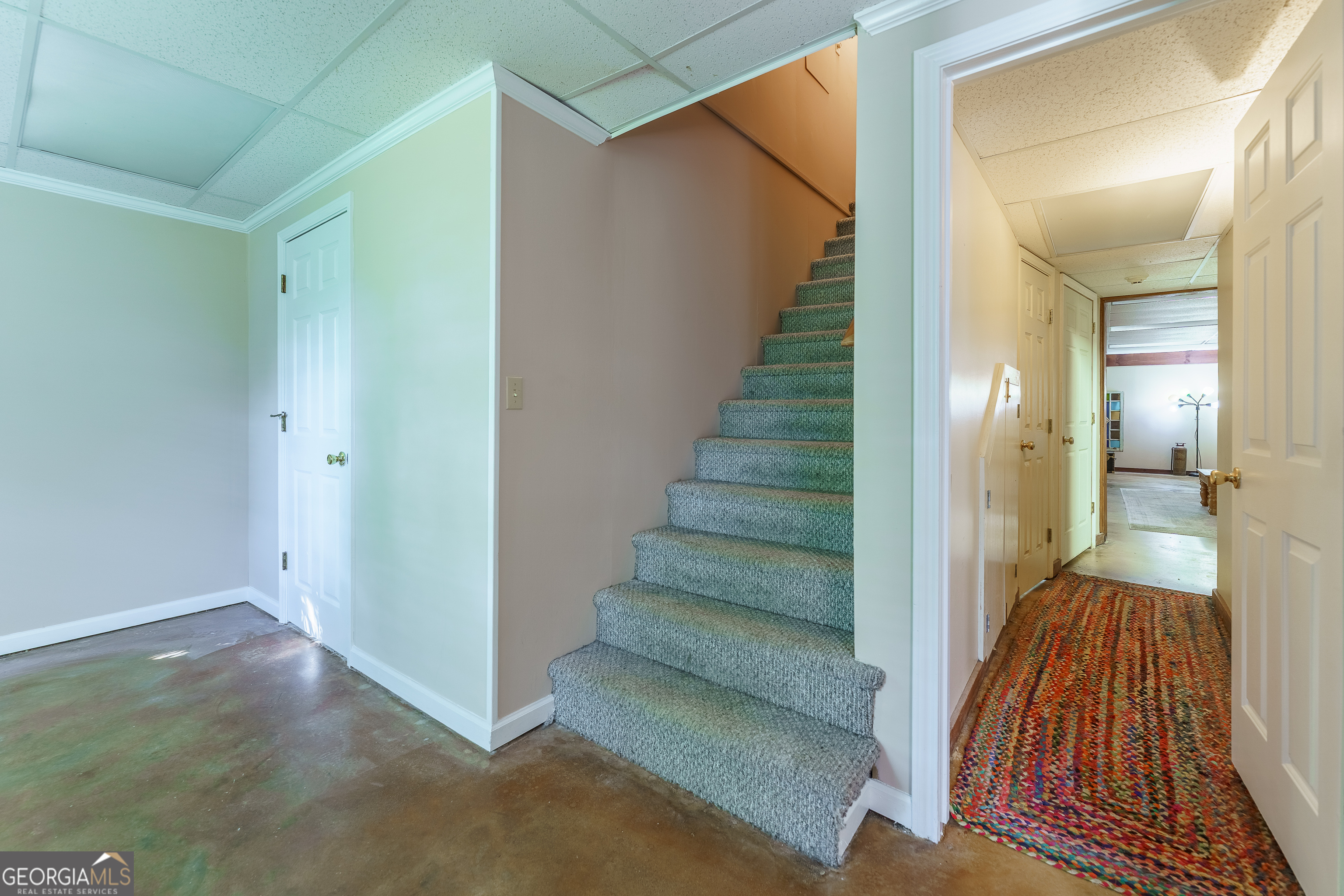 759 Riverhill Drive Property Photo 37