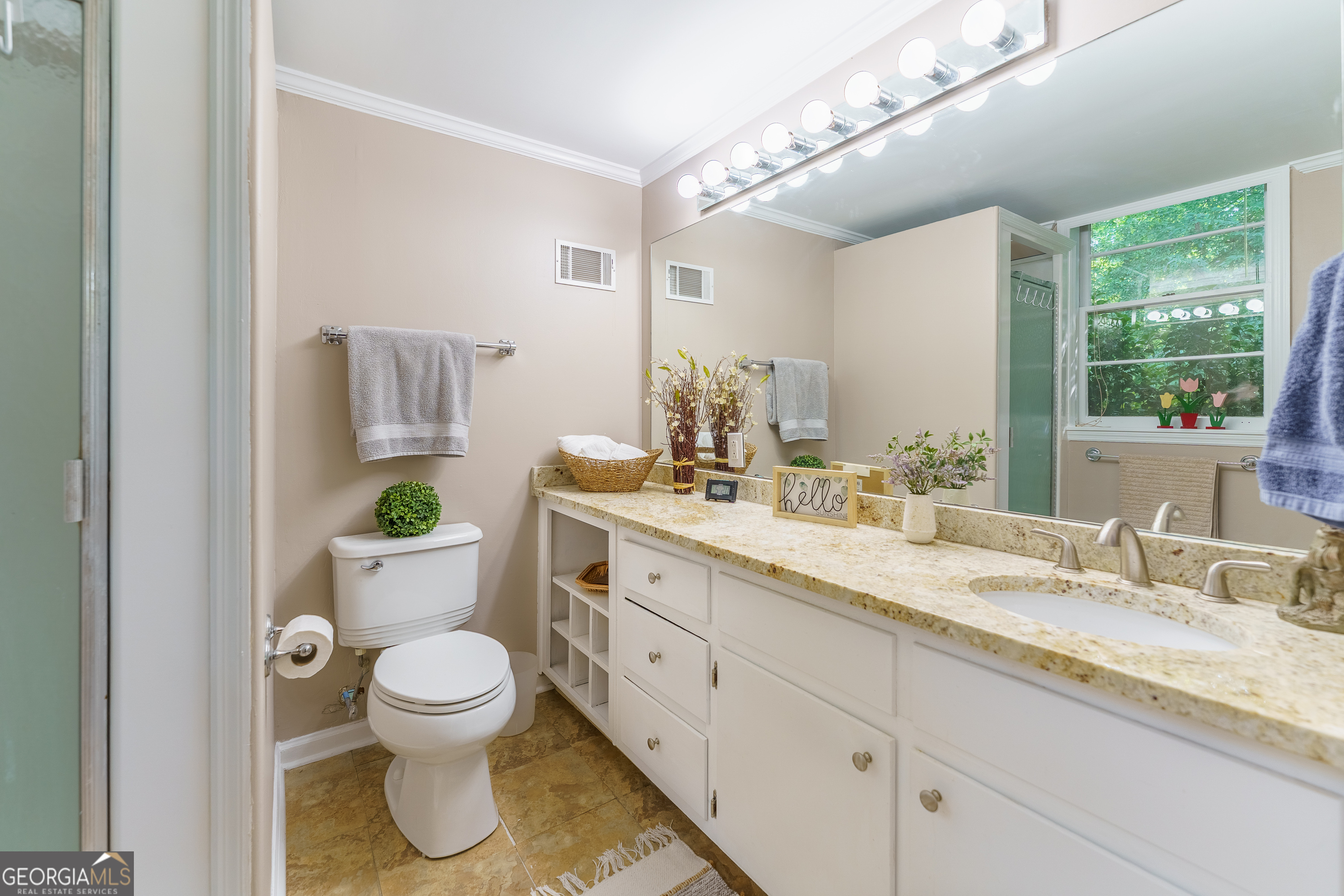 759 Riverhill Drive Property Photo 41