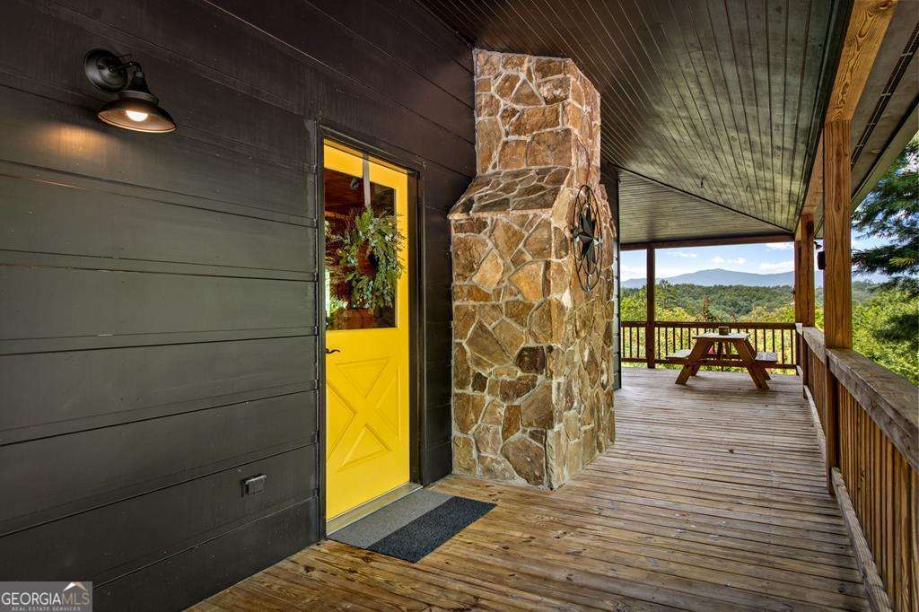 185 Austin Mountain Road Property Photo 10