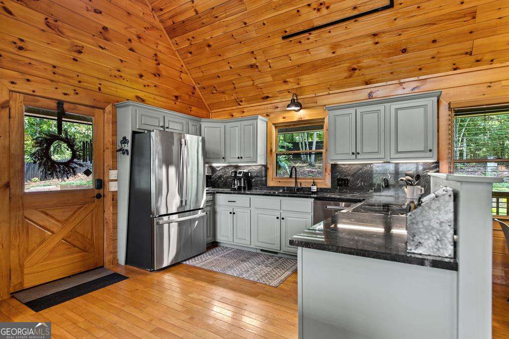 185 Austin Mountain Road Property Photo 24