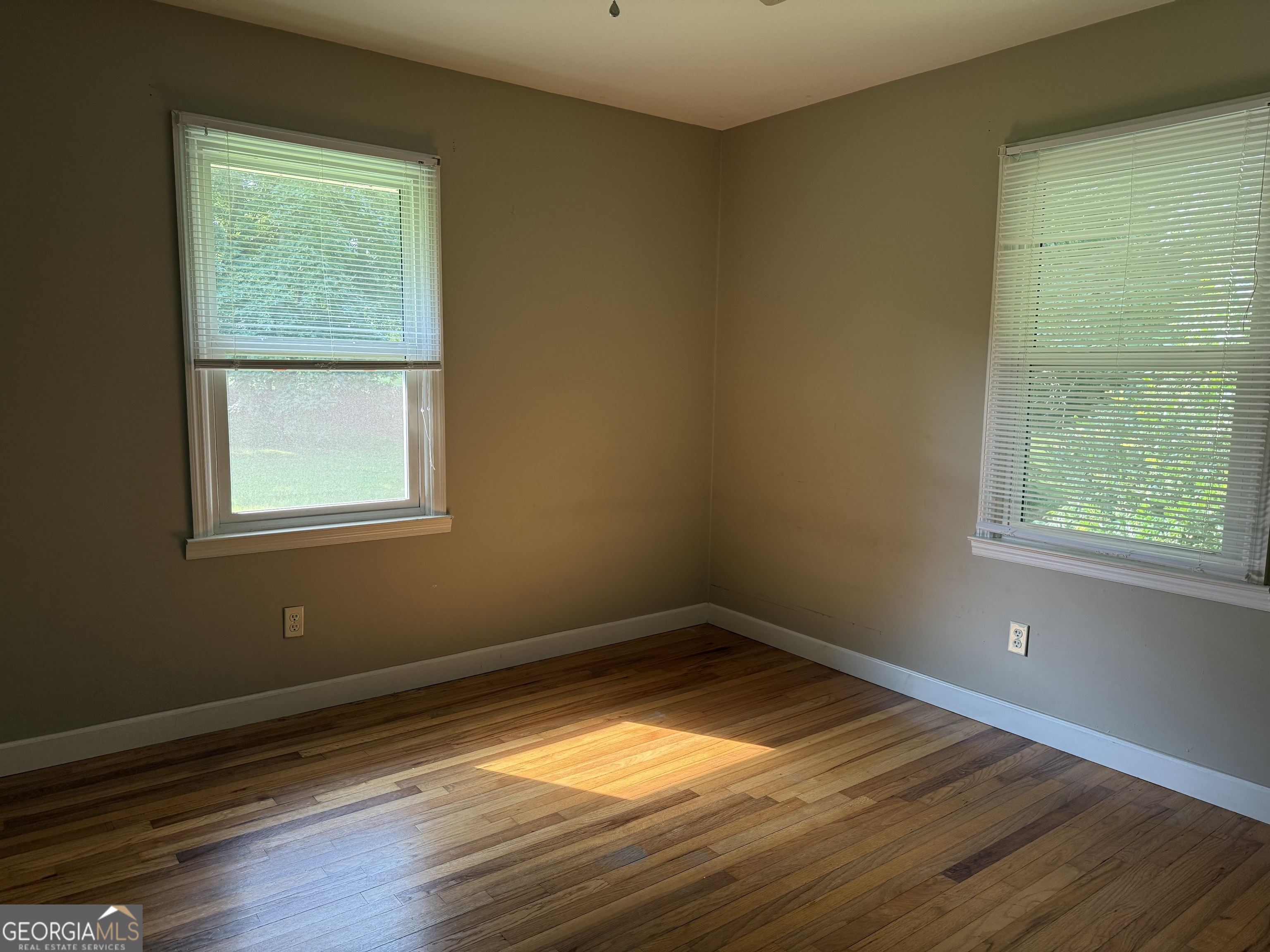 724 Virginia Lane Property Photo 7