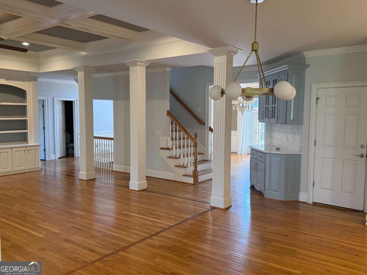 2120 Falling Water Court Property Photo 17