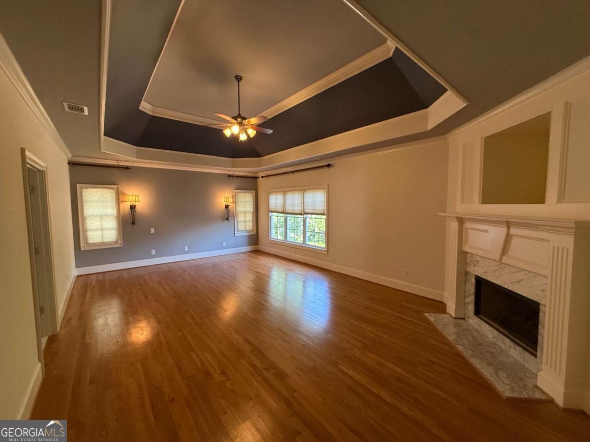 2120 Falling Water Court Property Photo 30