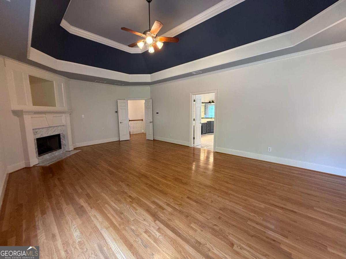 2120 Falling Water Court Property Photo 31