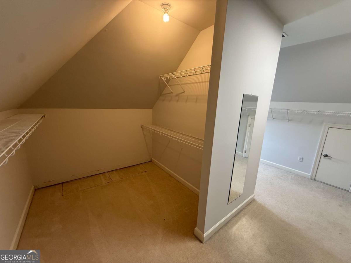 2120 Falling Water Court Property Photo 40
