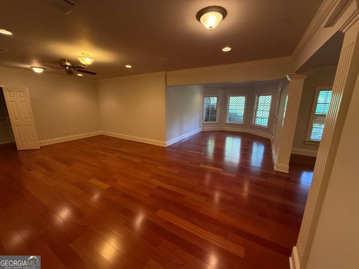 2120 Falling Water Court Property Photo 62