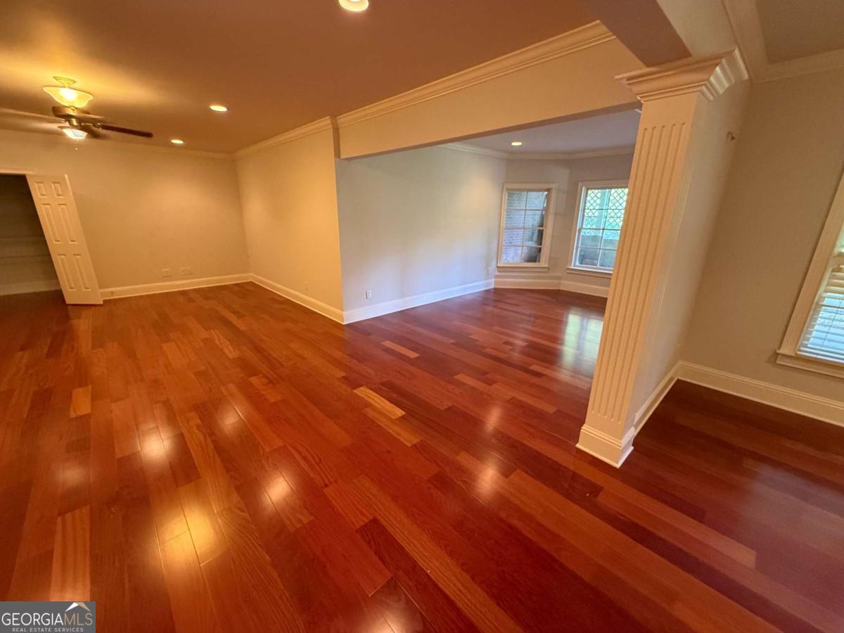 2120 Falling Water Court Property Photo 63