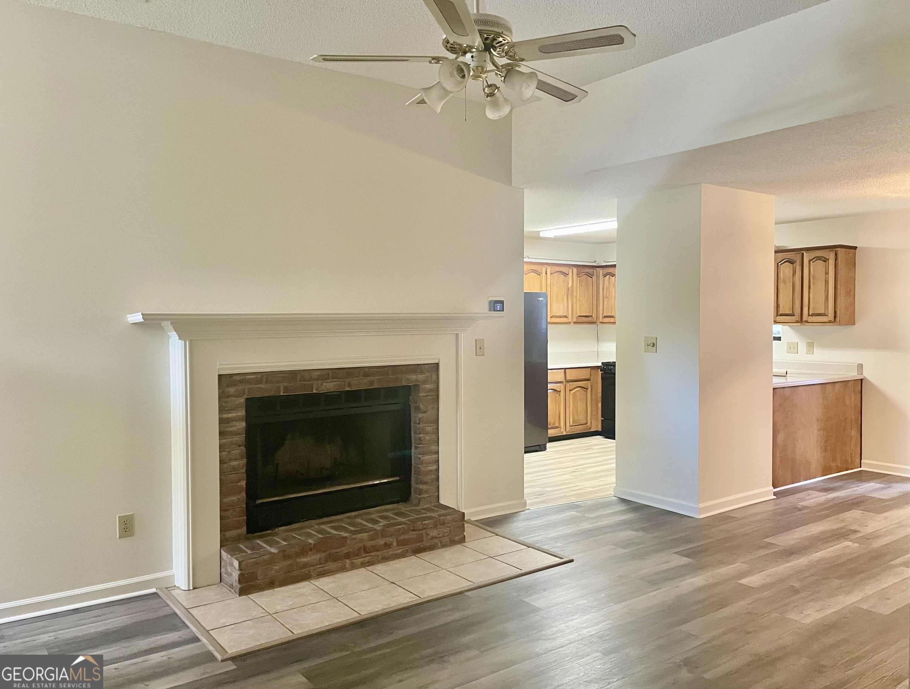 102 Ridgestone Court Property Photo 2