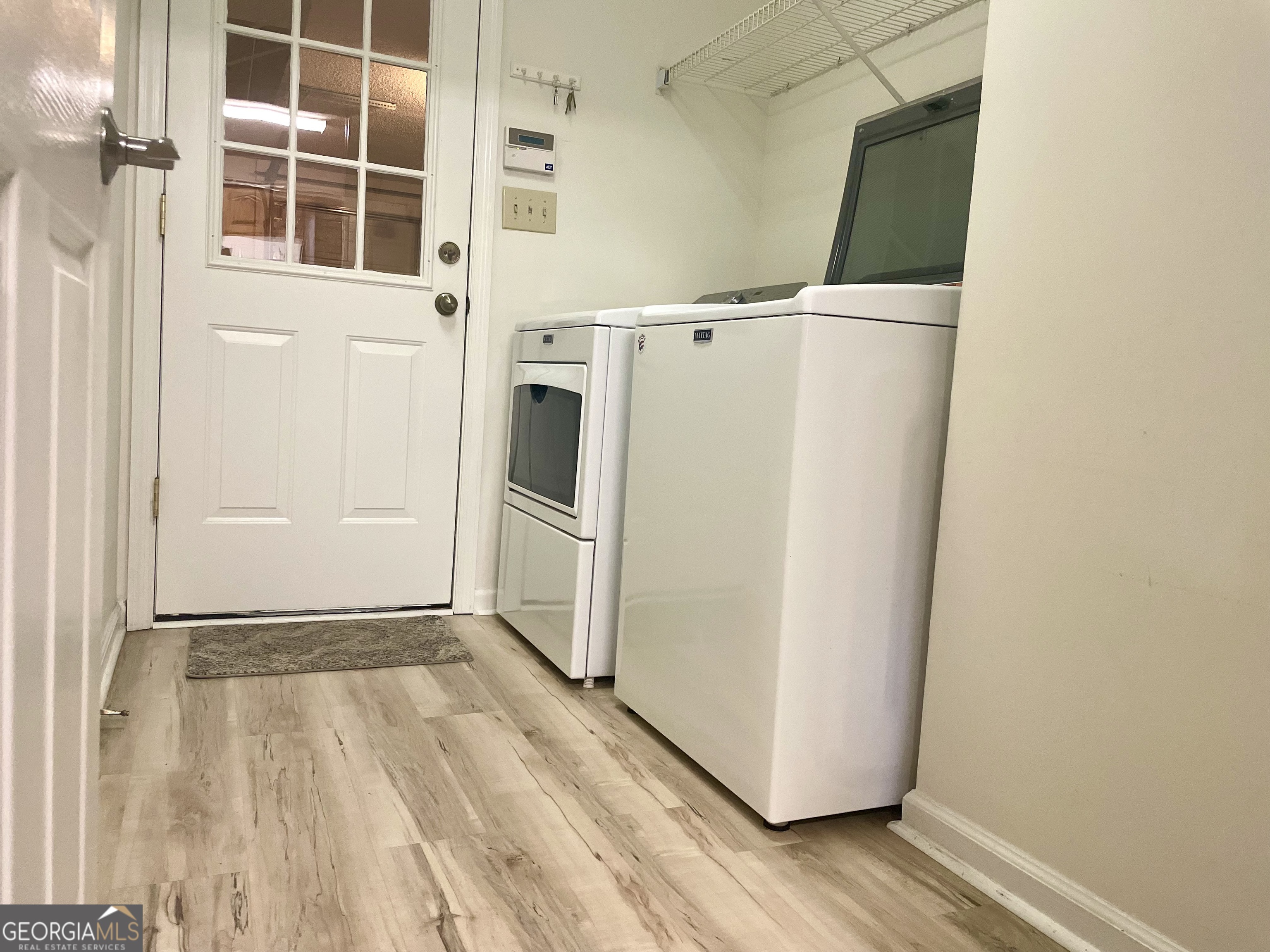 102 Ridgestone Court Property Photo 13