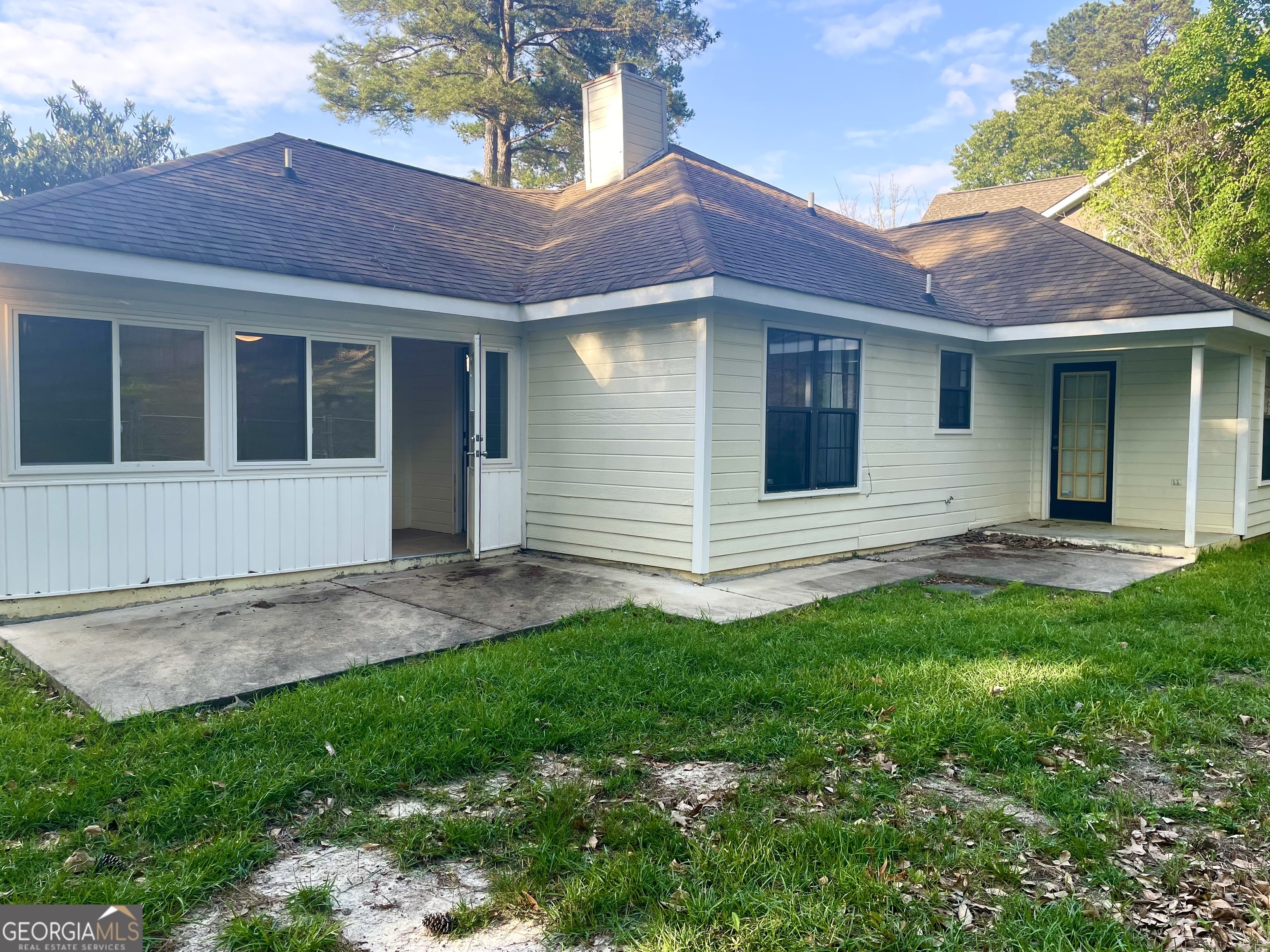 102 Ridgestone Court Property Photo 14