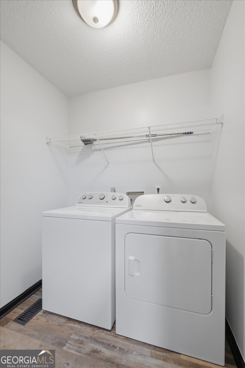 506 Howard Street Property Photo 13