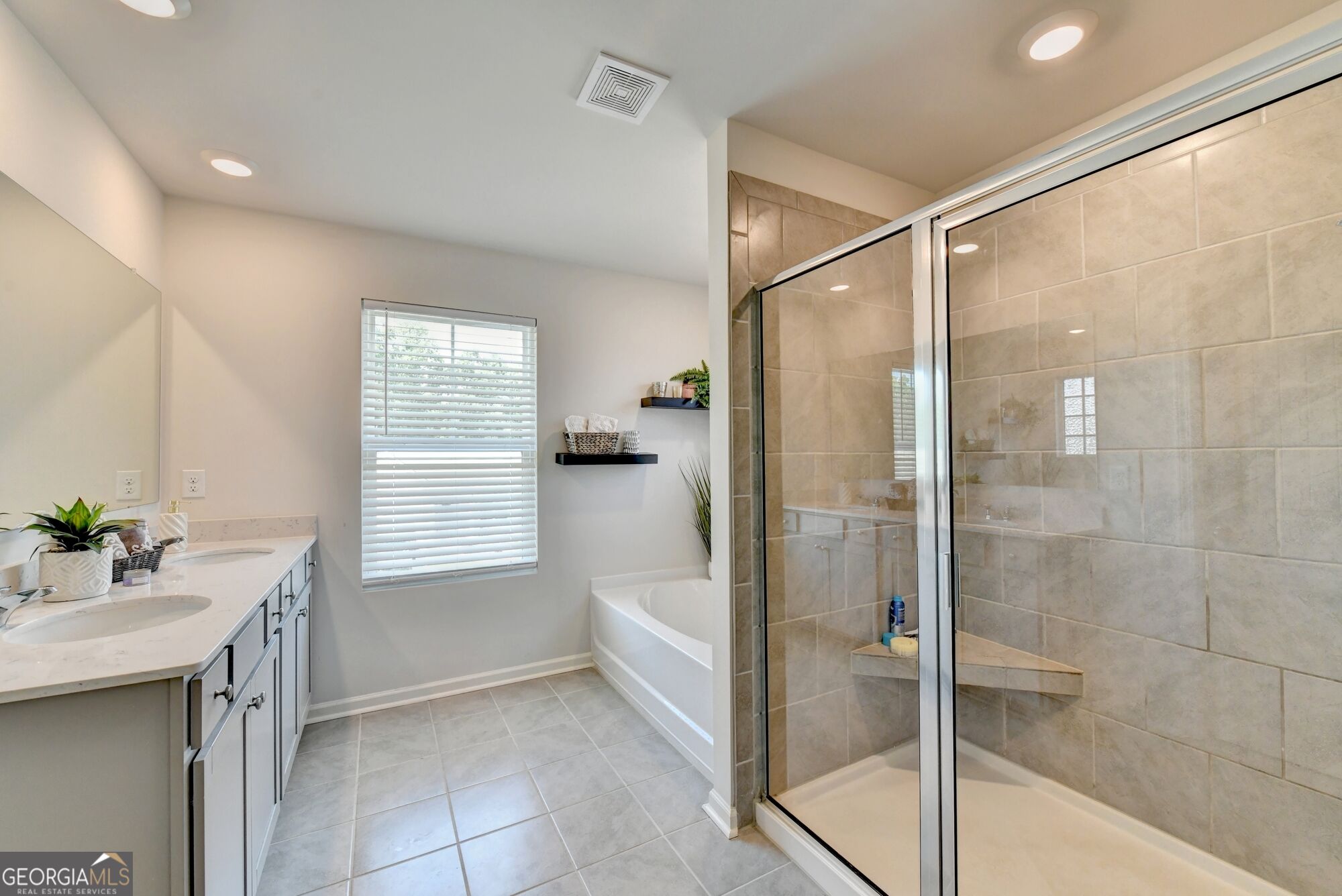 4027 Peregrine Way Property Photo 46