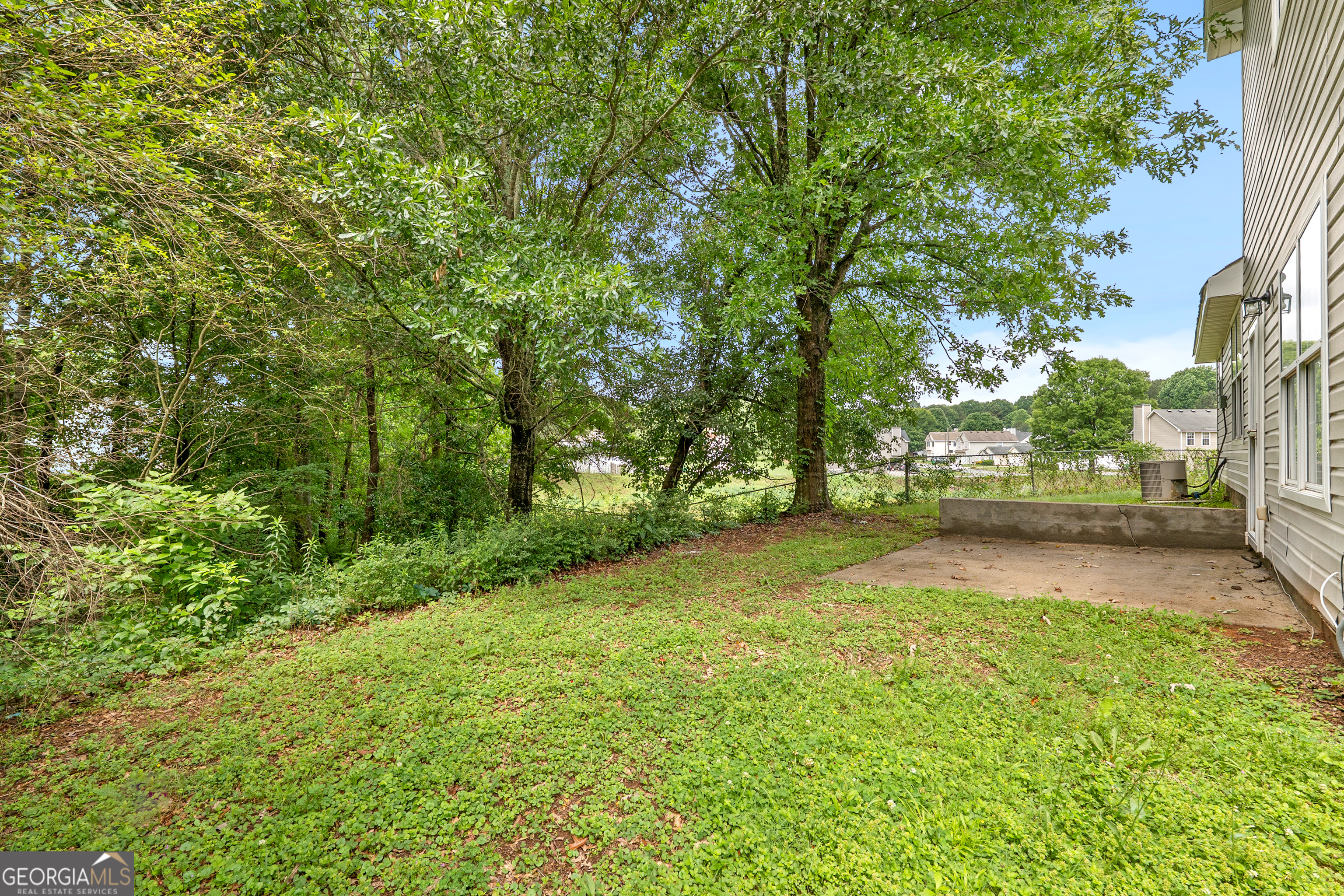 3129 Stonebridge Creek Drive Property Photo 4
