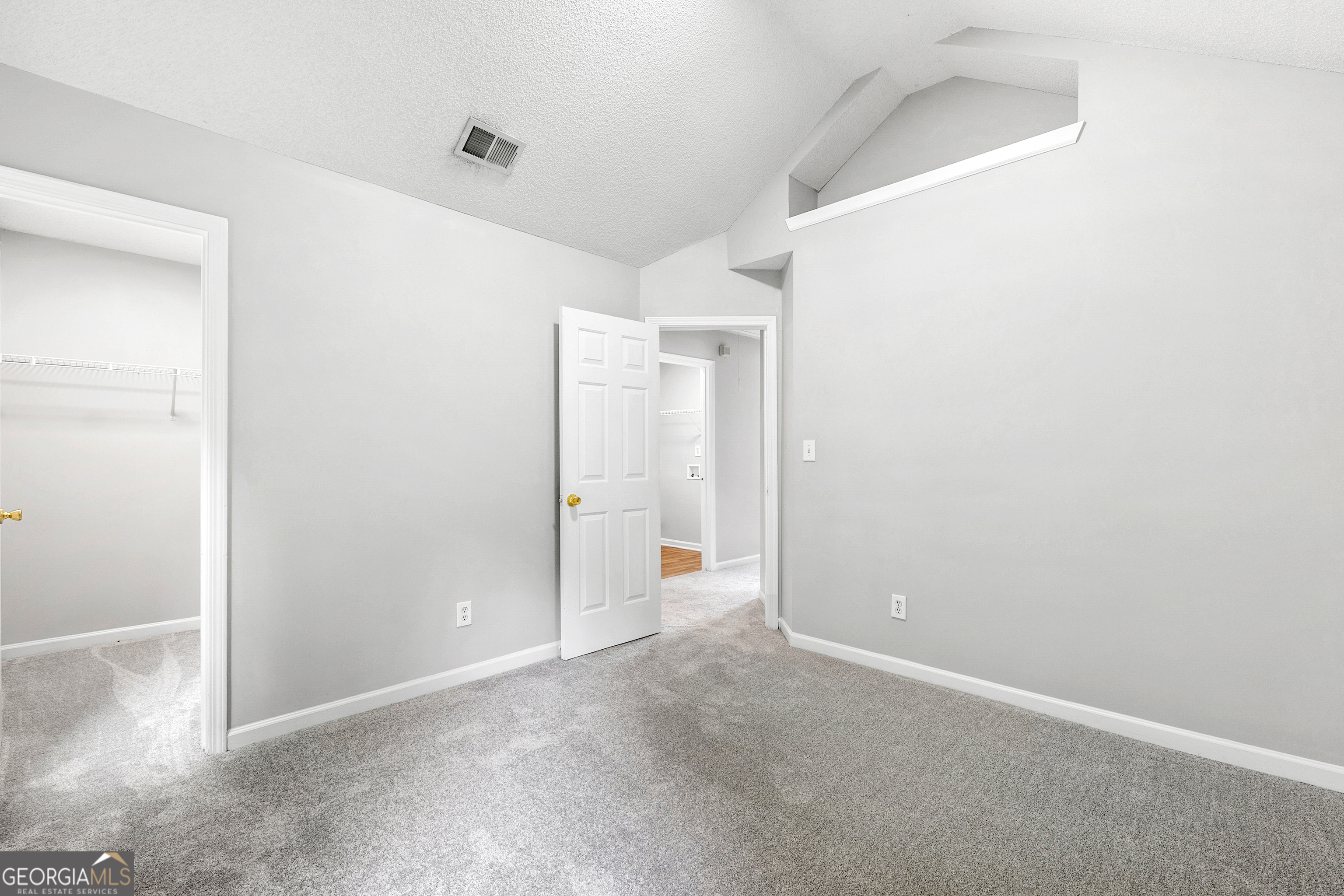 3129 Stonebridge Creek Drive Property Photo 24