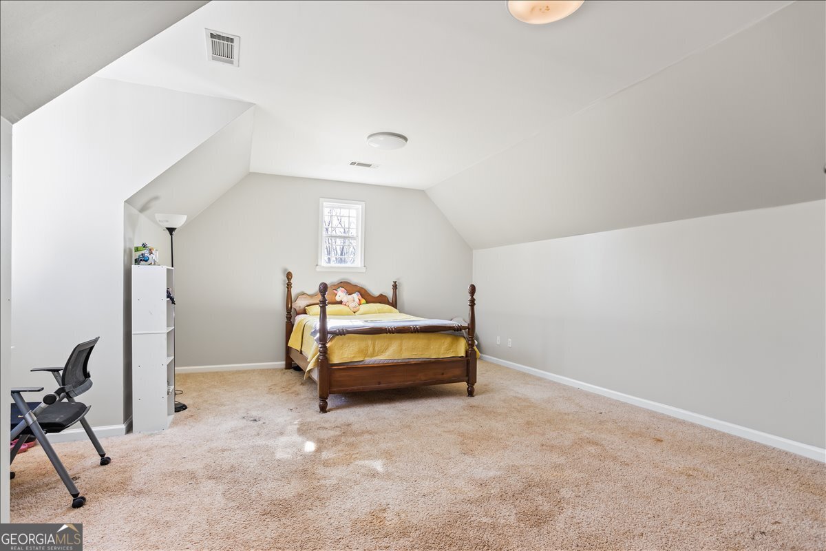 3955 Pucketts Road Property Photo 21