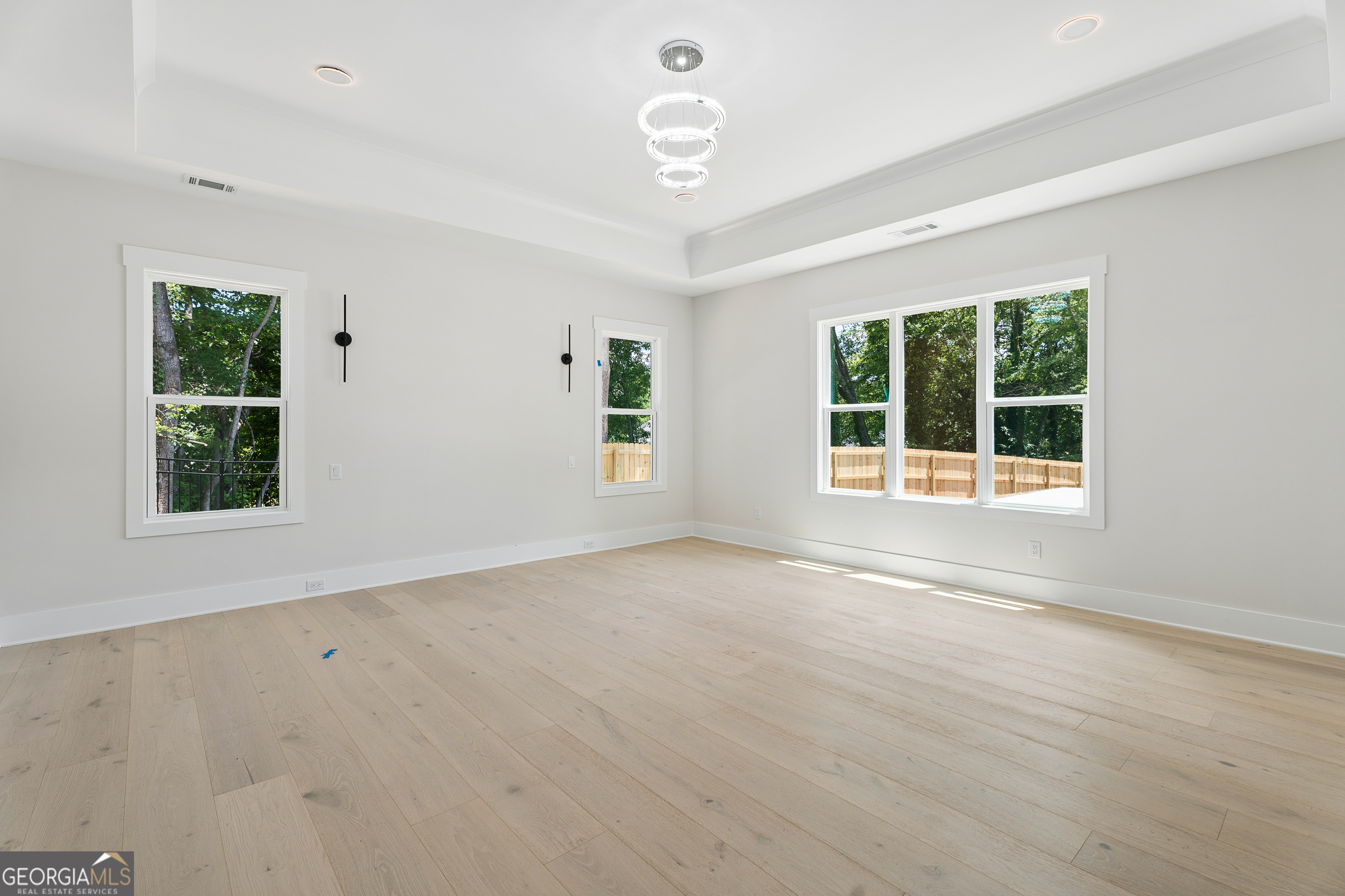 1035 Auburn Road Property Photo 18