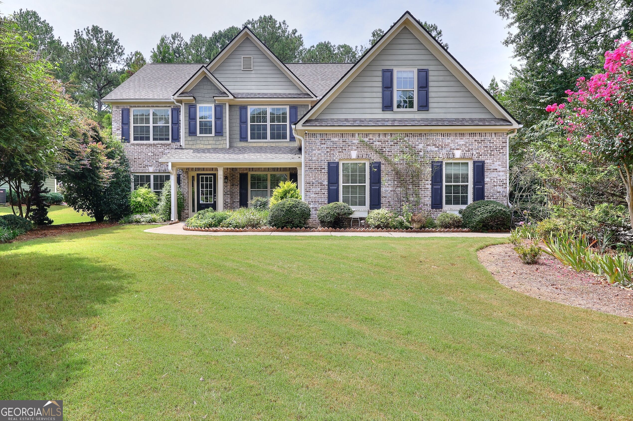 1718 Lakeland Lane Property Photo 3