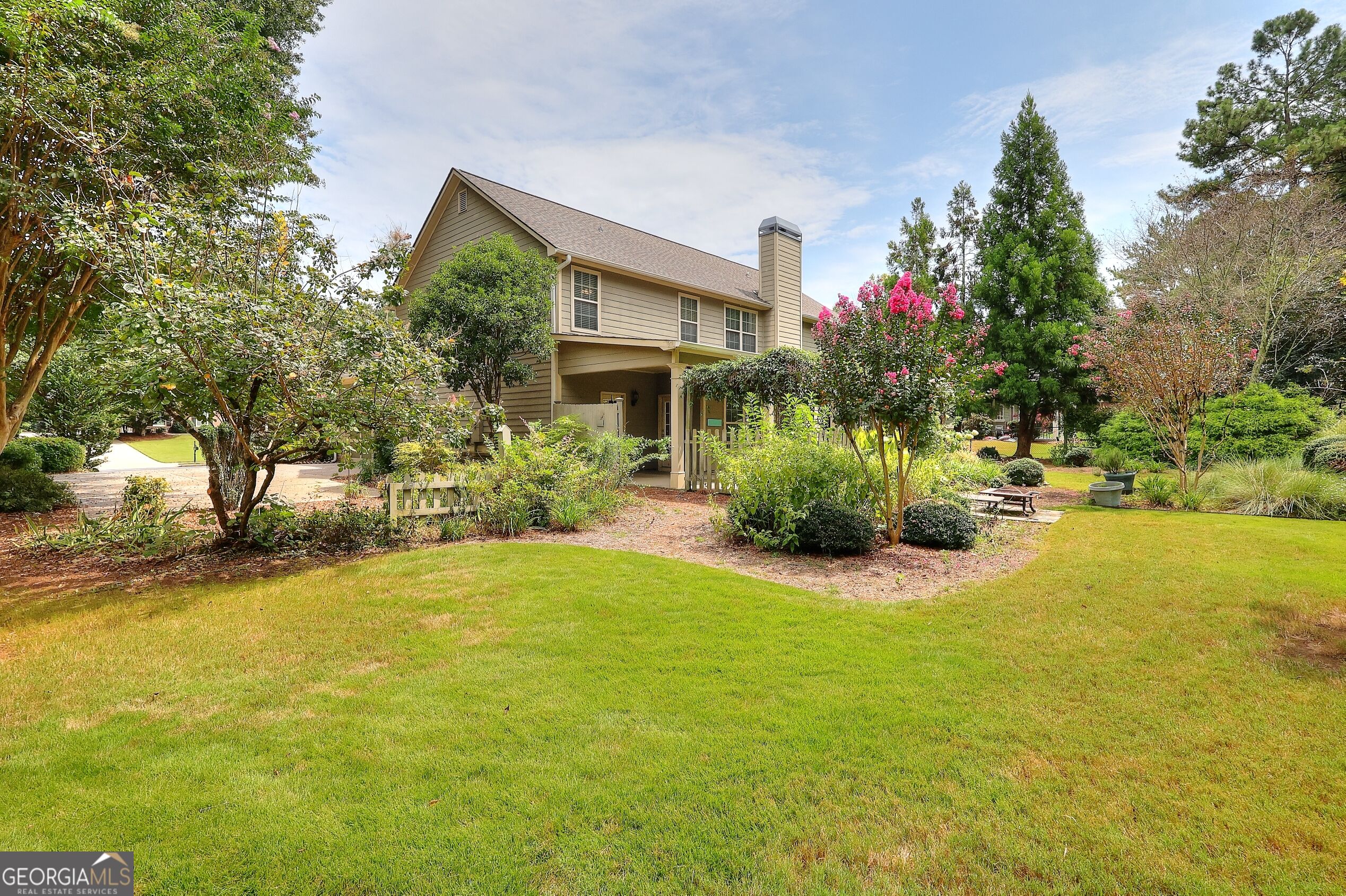 1718 Lakeland Lane Property Photo 11