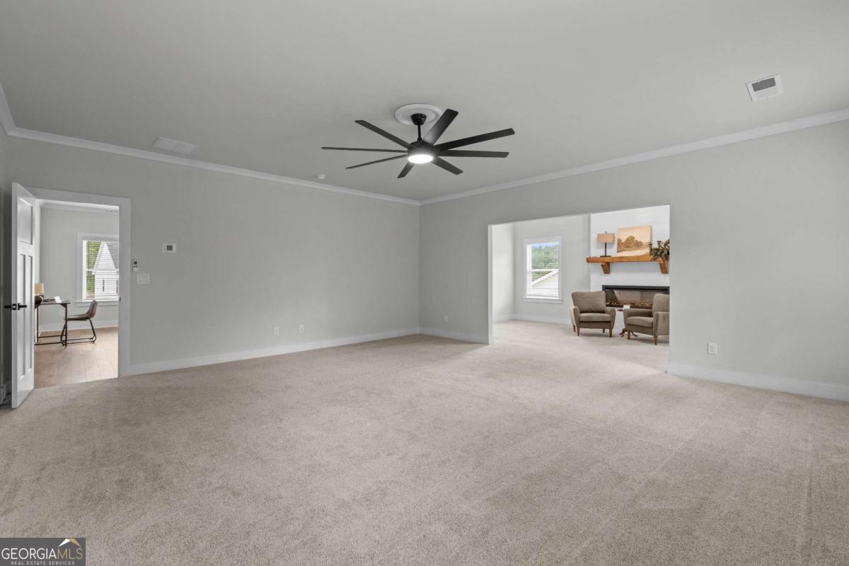 149 Silvercrest Drive Property Photo 32
