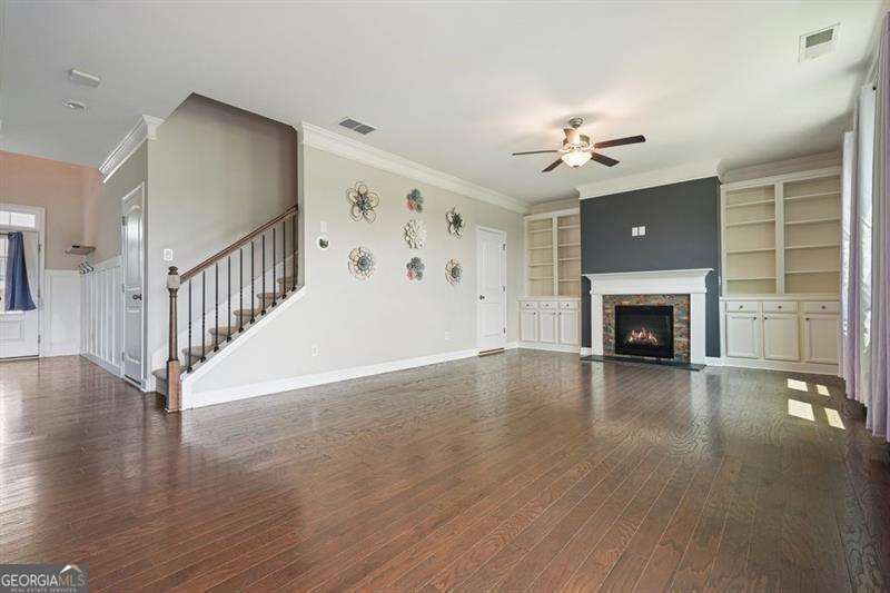 522 Rosemont Avenue Property Photo 3
