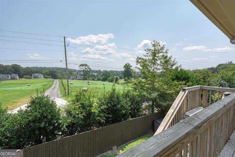 522 Rosemont Avenue Property Photo 33