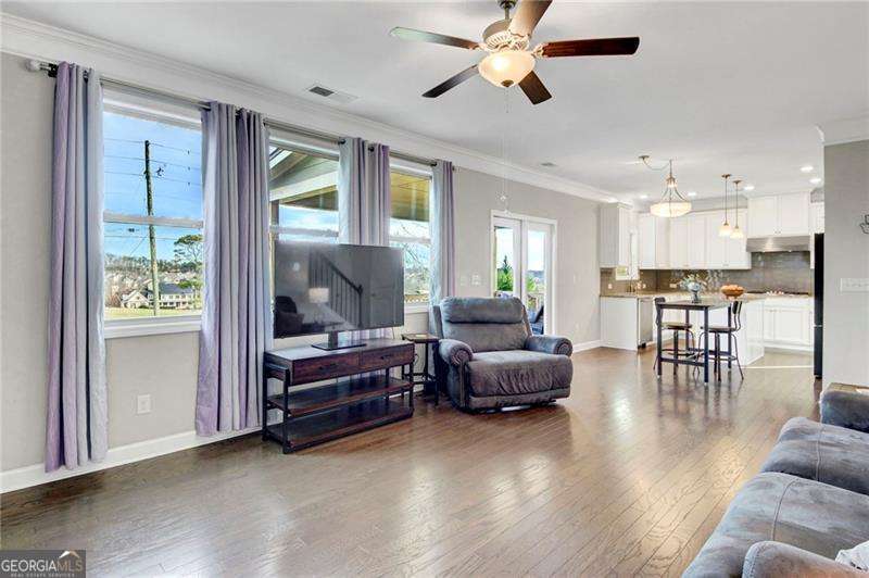 522 Rosemont Avenue Property Photo 42