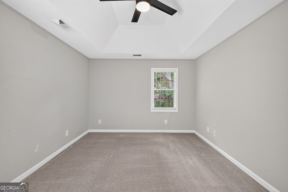 424 Southern Hills Drive Property Photo 17