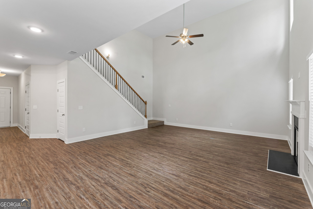 11153 Cornerstone Way Property Photo 15