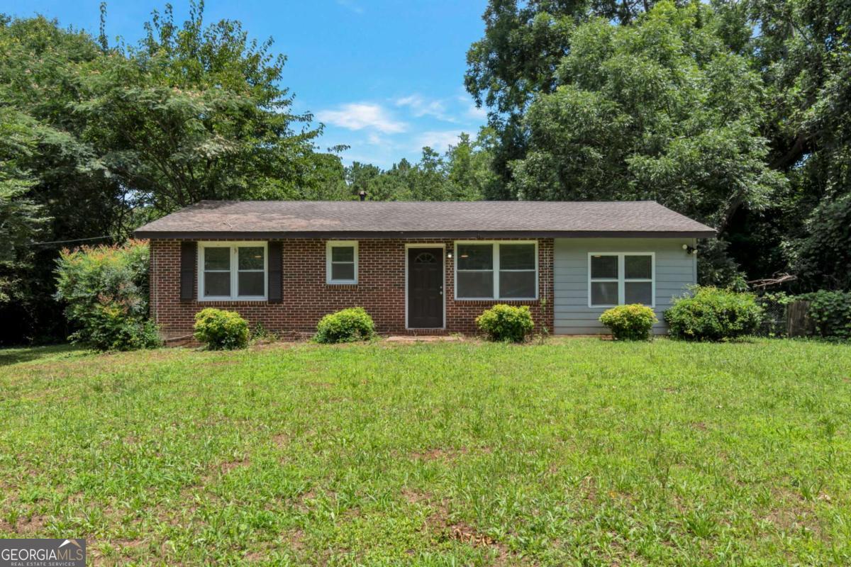 6414 Shadow Rock Drive Property Photo 1