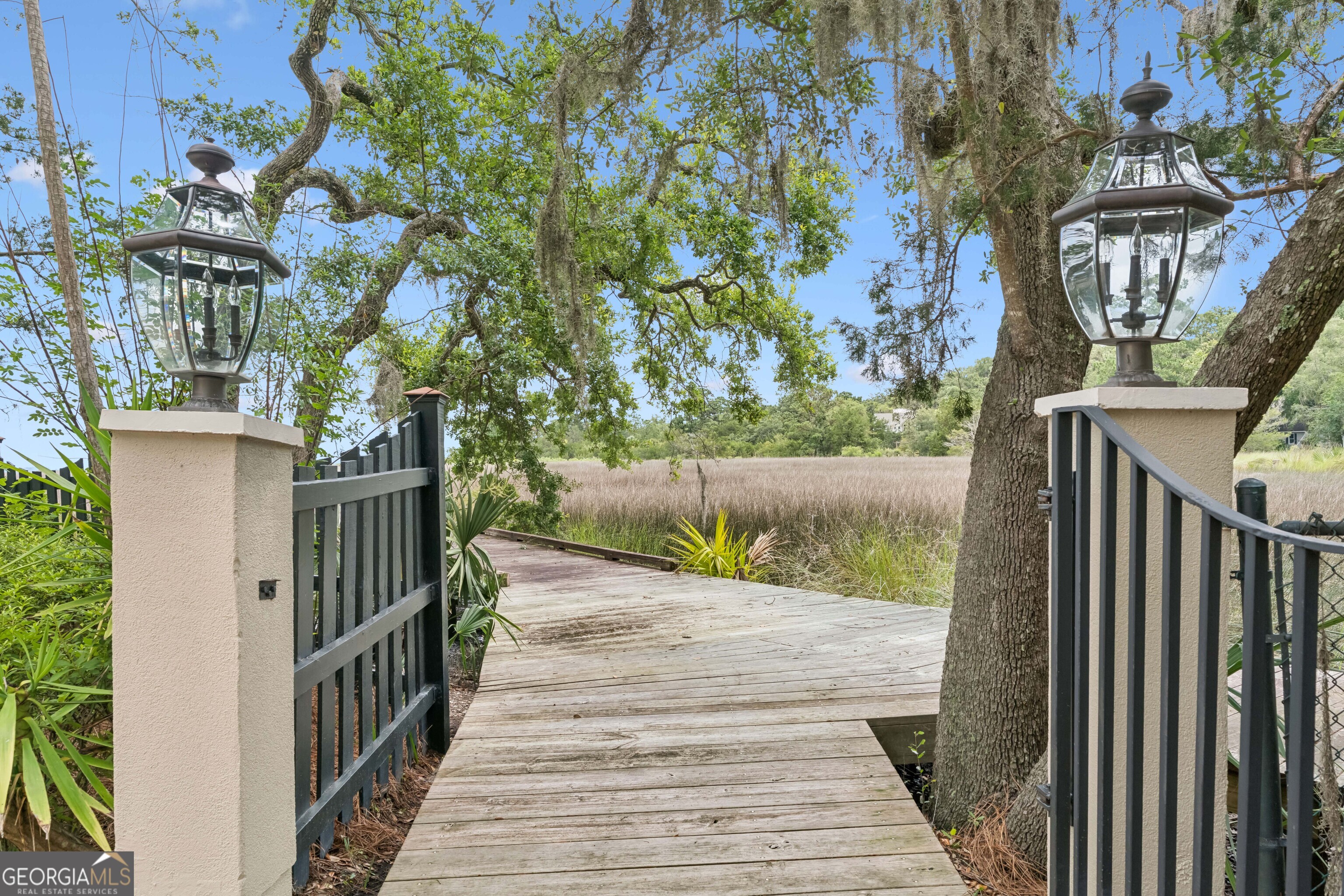 423 Mimosa Drive Property Photo 48