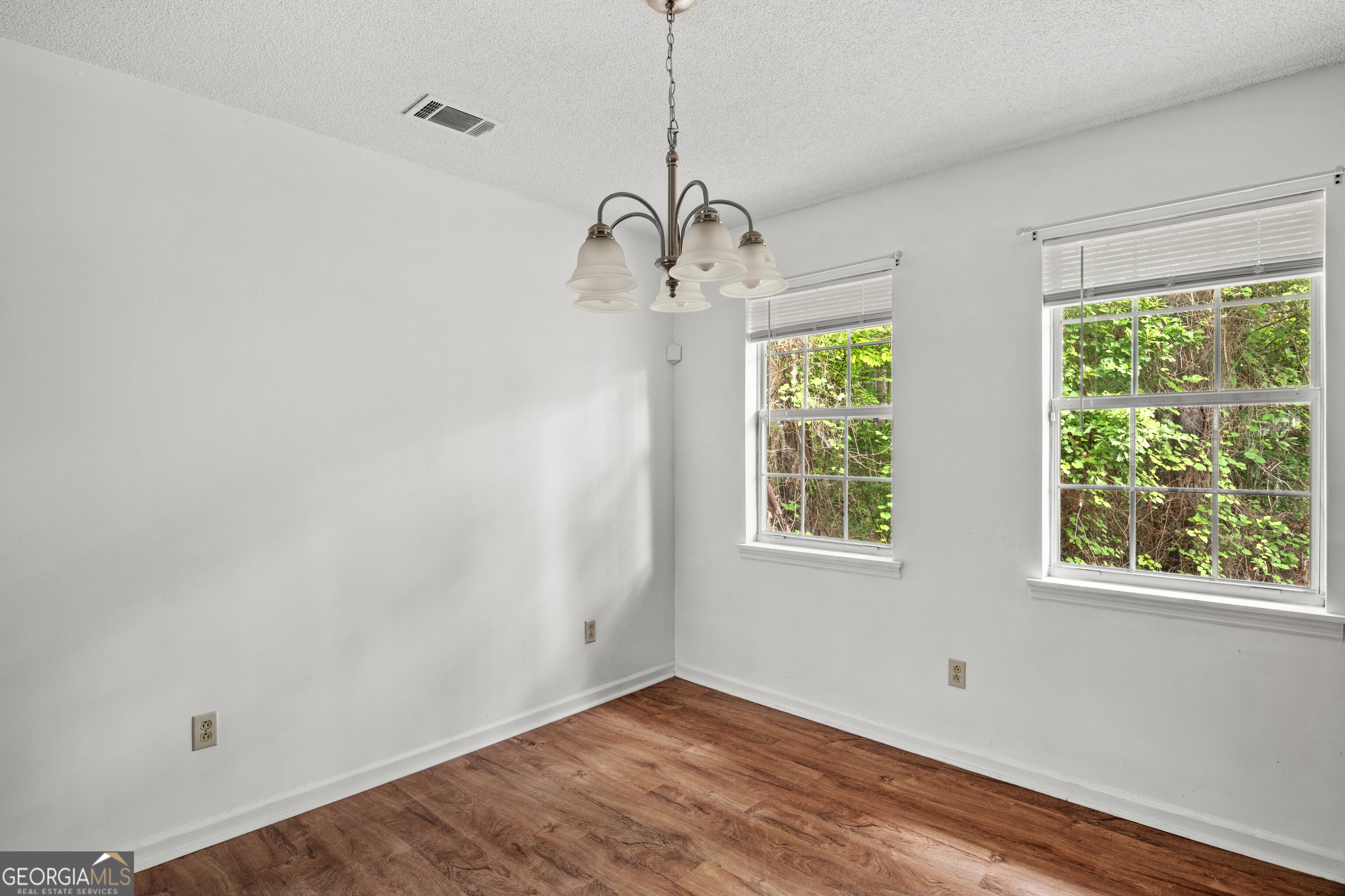 85 Waters Avenue Property Photo 7