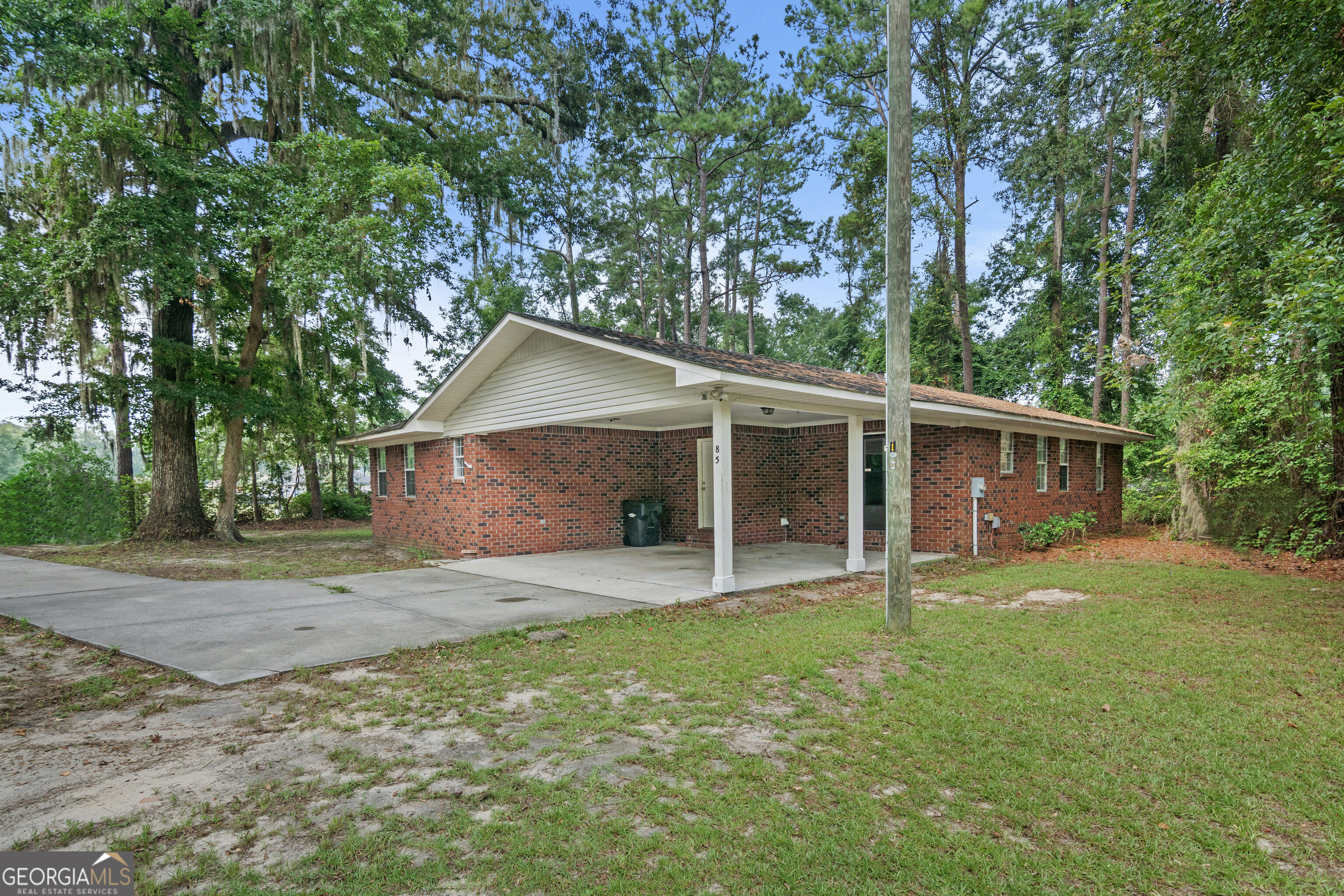 85 Waters Avenue Property Photo 23