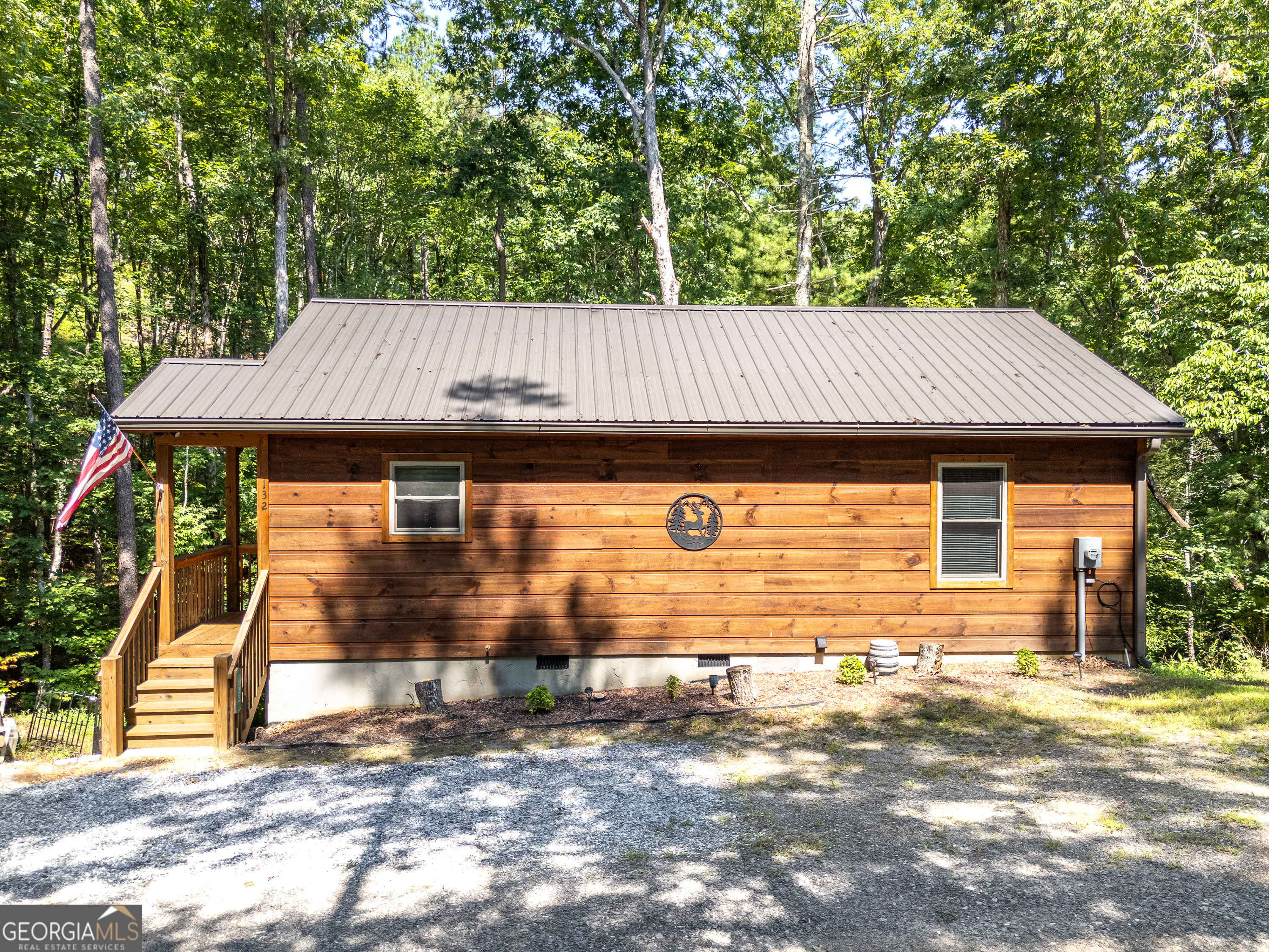 132 Lanes Way Property Photo 1