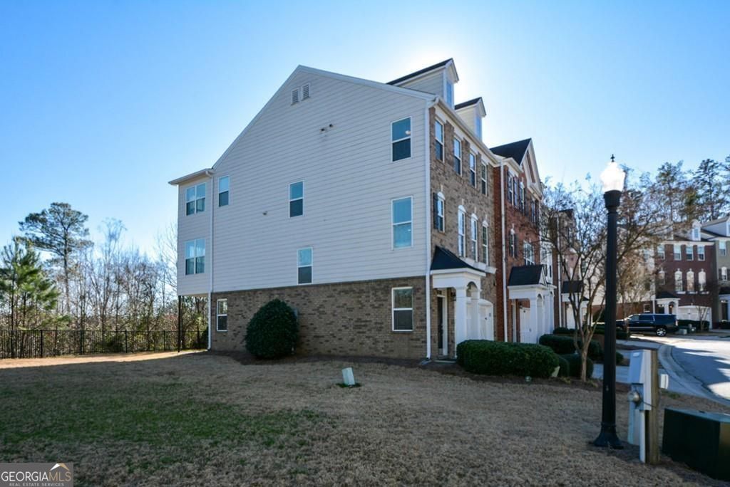 6135 Indian Wood Circle Se Property Photo 4