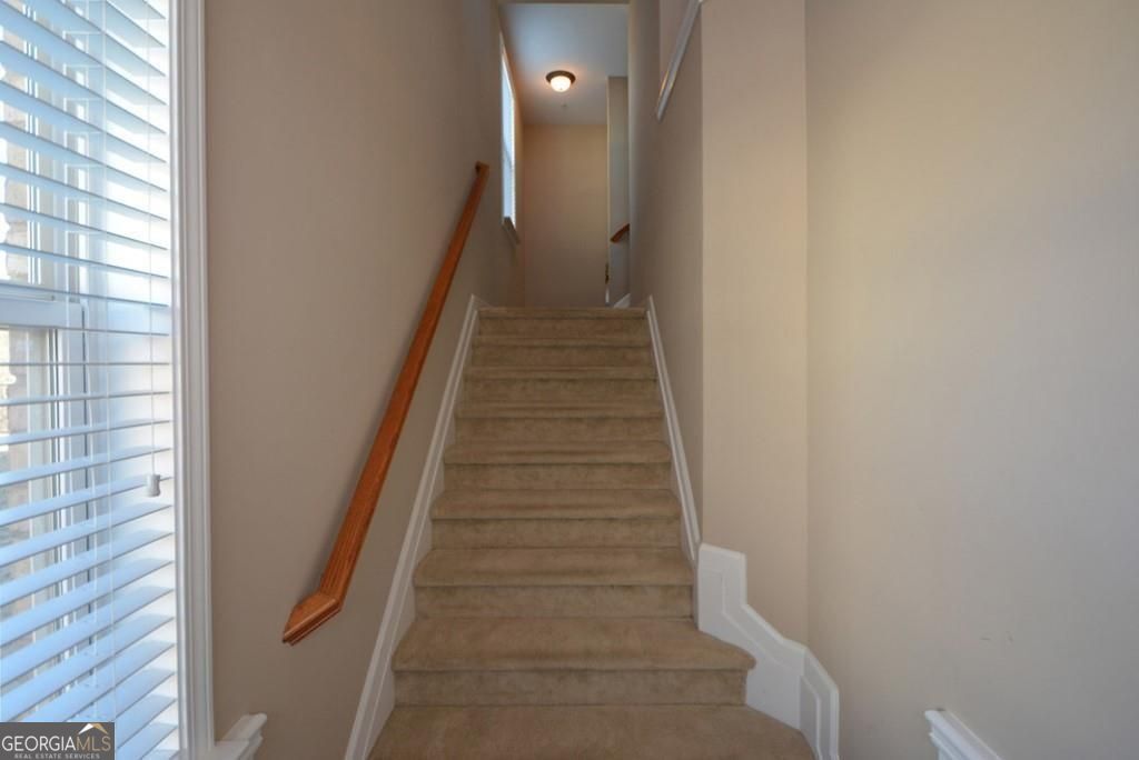 6135 Indian Wood Circle Se Property Photo 5