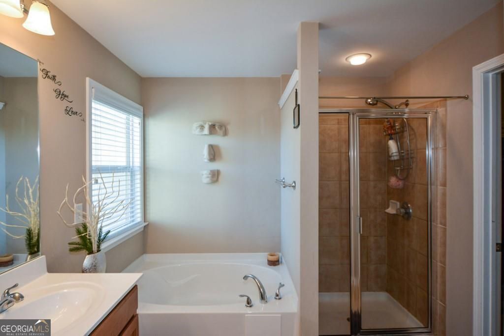 6135 Indian Wood Circle Se Property Photo 18